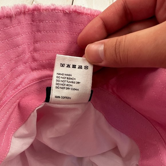 JACQUEMUS " Le bob Artichaut " Large Brim Drawstring Bucket Hat - Picture 10 of 11